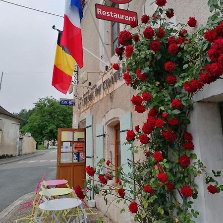 Hotel Le Relais Du Chateau Grignols  Exteriör bild