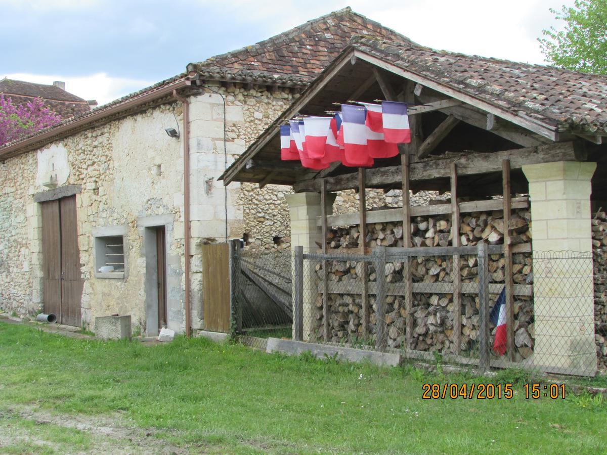 Hotel Le Relais Du Chateau Grignols  Exteriör bild