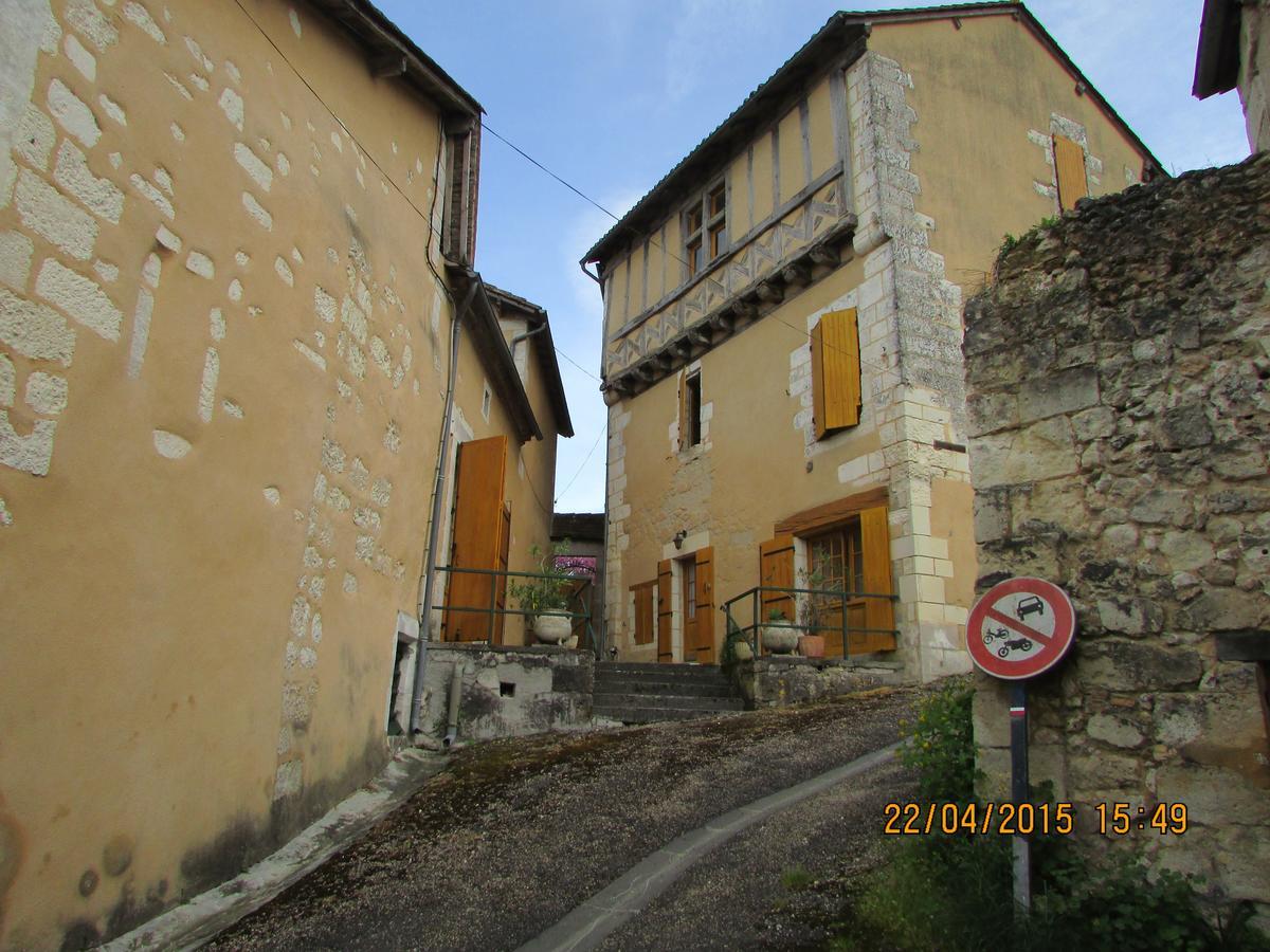 Hotel Le Relais Du Chateau Grignols  Exteriör bild